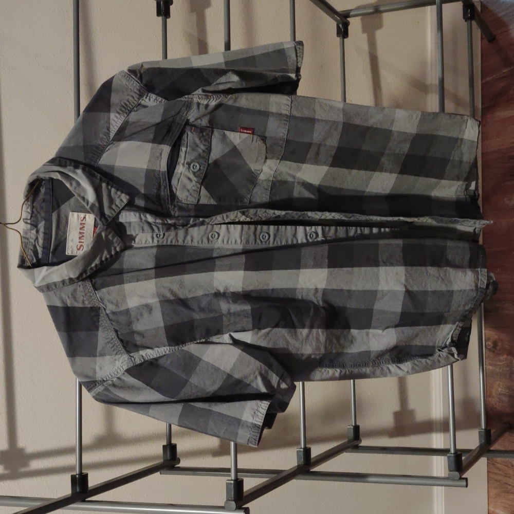 Men's shirt